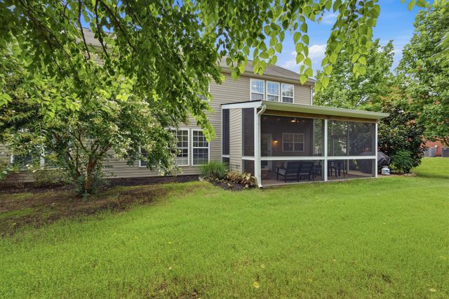 1851 Erlinger Dr, Nolensville, TN 37135