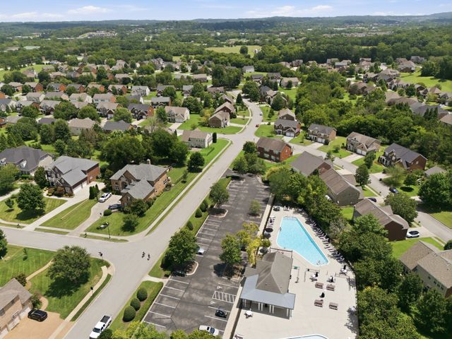 1851 Erlinger Dr, Nolensville, TN 37135