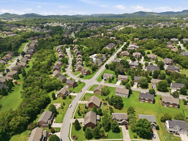 1851 Erlinger Dr, Nolensville, TN 37135