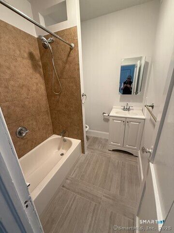 355 Greenwich Avenue 2B, Greenwich, CT 06830