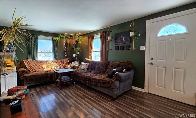 68 Chapel Avenue, Cheektowaga, NY 14225