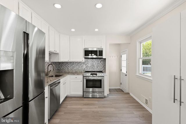 4144 ADDISON RD, Fairfax, VA 22030