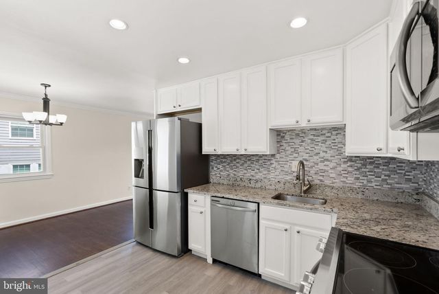 4144 ADDISON RD, Fairfax, VA 22030