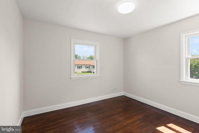 4144 ADDISON RD, Fairfax, VA 22030