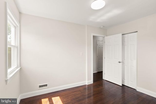 4144 ADDISON RD, Fairfax, VA 22030