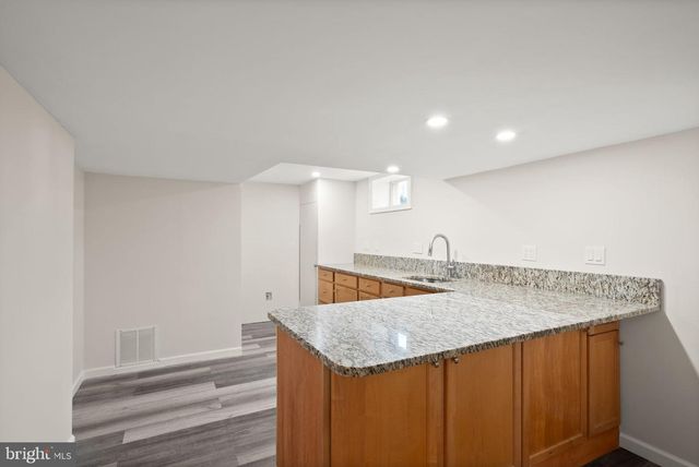 4144 ADDISON RD, Fairfax, VA 22030
