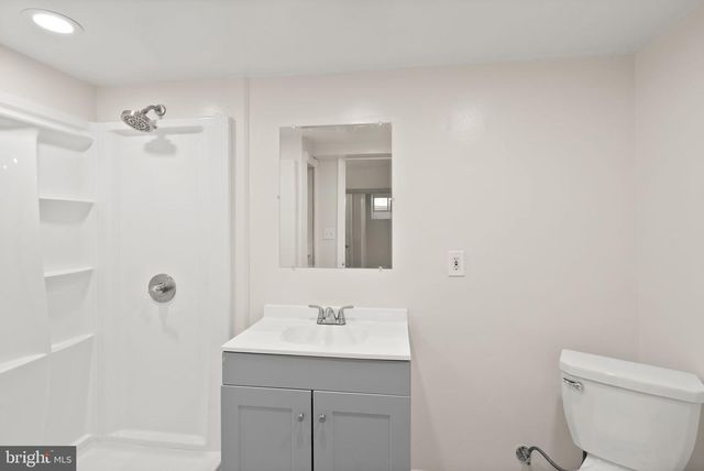 4144 ADDISON RD, Fairfax, VA 22030