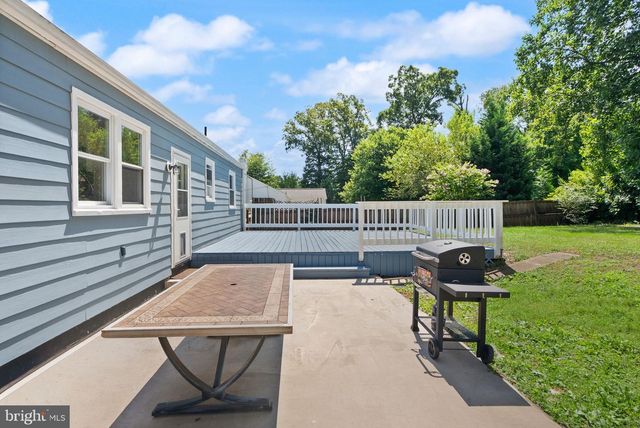 4144 ADDISON RD, Fairfax, VA 22030