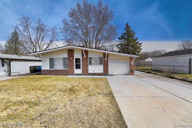 547 S Hawthorne Street, Westland, MI 48186