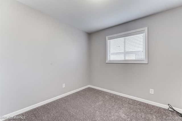 547 S Hawthorne Street, Westland, MI 48186