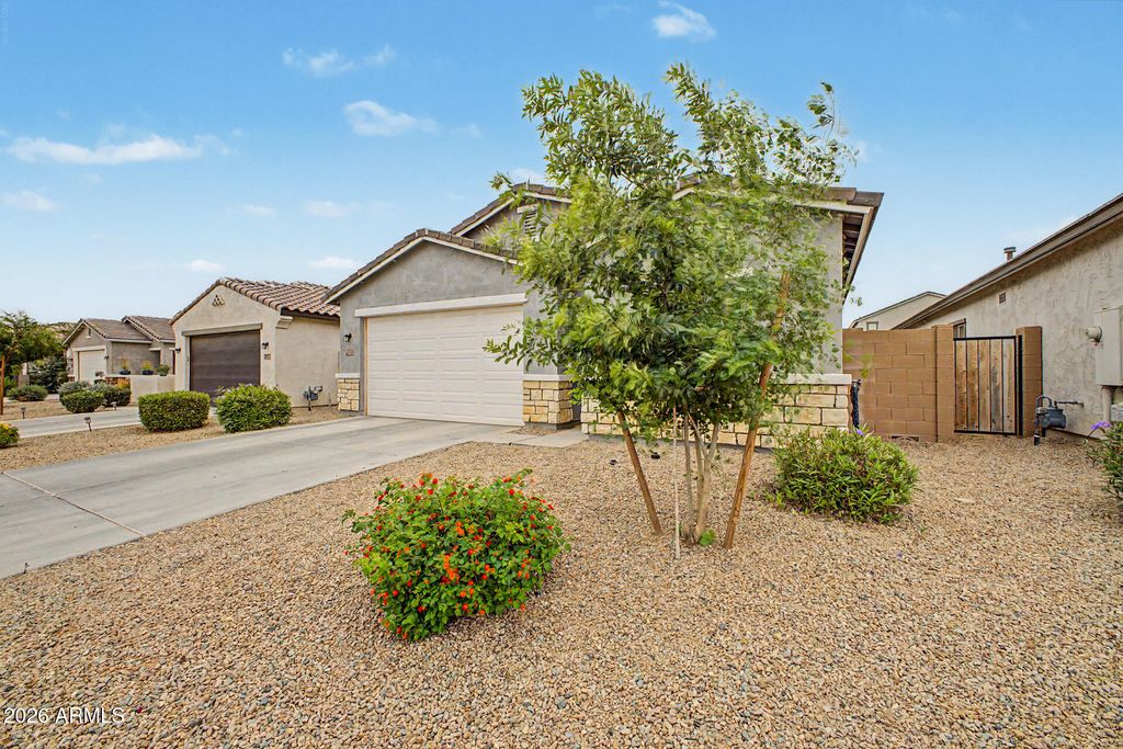 35211 W SANTA BARBARA Avenue, Maricopa, AZ 85138 — exterior