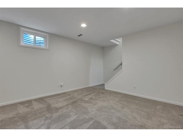 2433 E Fremont Ct, Littleton, CO 80122