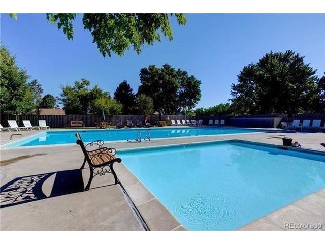 2433 E Fremont Ct, Littleton, CO 80122