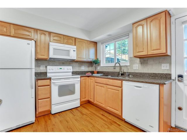 2433 E Fremont Ct, Littleton, CO 80122