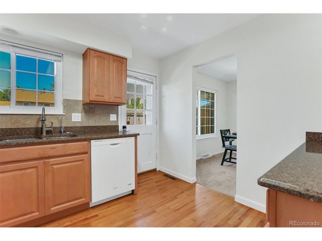2433 E Fremont Ct, Littleton, CO 80122
