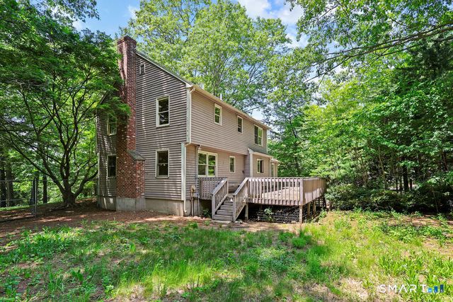 10 Oak Hill Drive, Clinton, CT 06413