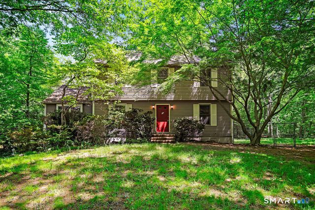 10 Oak Hill Drive, Clinton, CT 06413