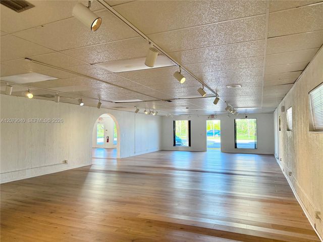 3060 N Federal Highway, Boca Raton, FL 33431