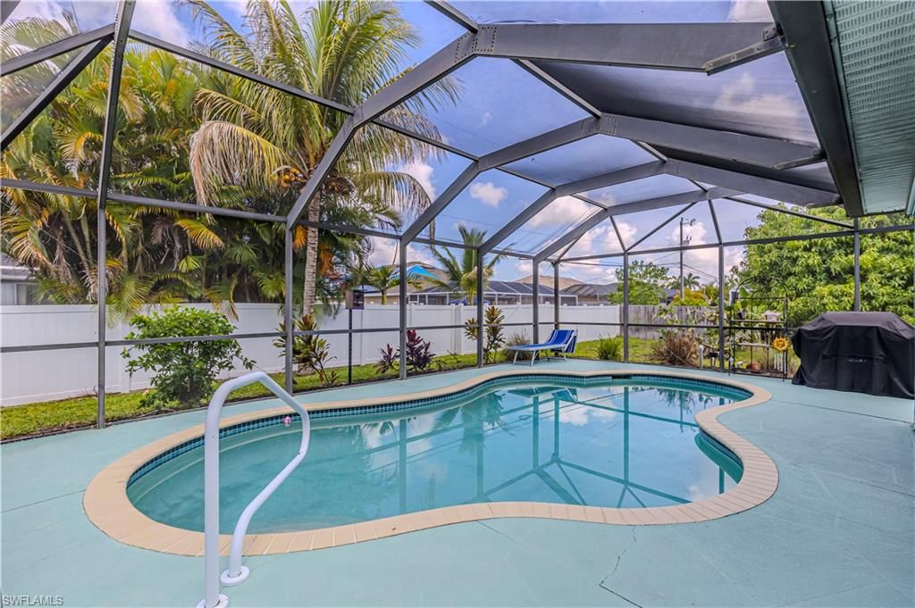 Image 26 of property listing at 4140 8th CT, Cape Coral, FL 33914