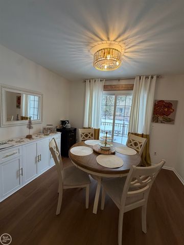 37884 N Laurel Park Drive, Livonia, MI 48152