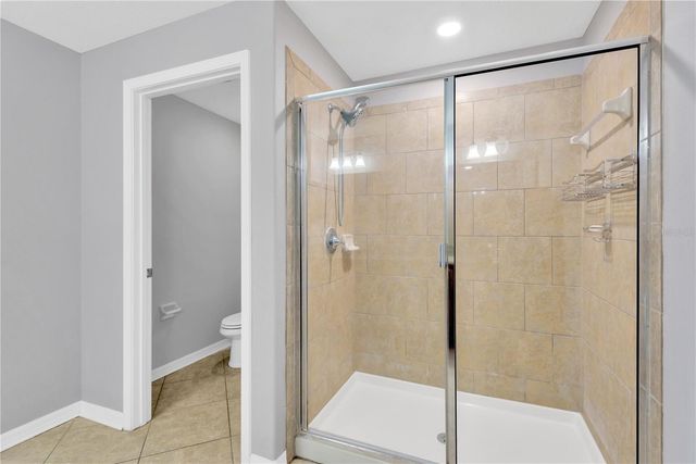 8529 HUNTERS FORK LOOP, Ruskin, FL 33573