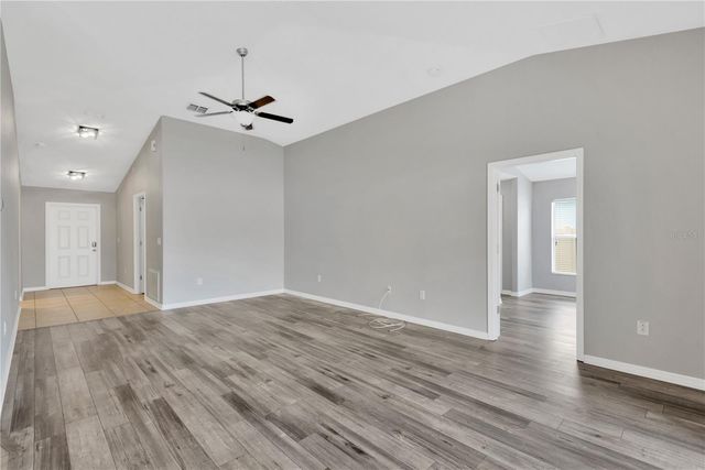 8529 HUNTERS FORK LOOP, Ruskin, FL 33573