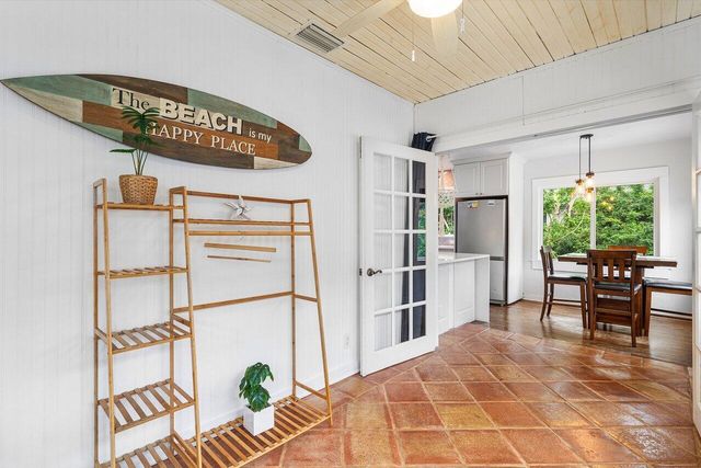 1320 N Ocean Breeze, Lake Worth Beach, FL 33460