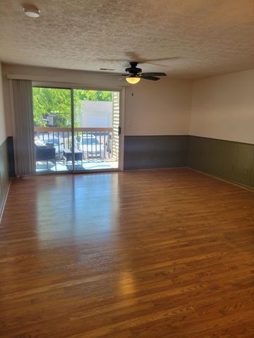 25 Rio Grande Cir., 7, Florence, KY 41042