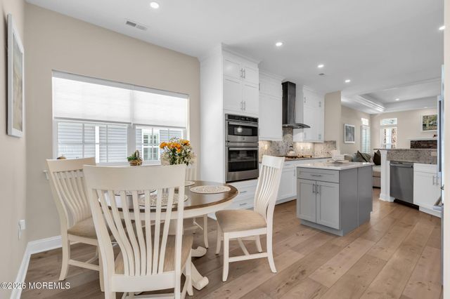 62 Milky Way Drive, Barnegat, NJ 08005