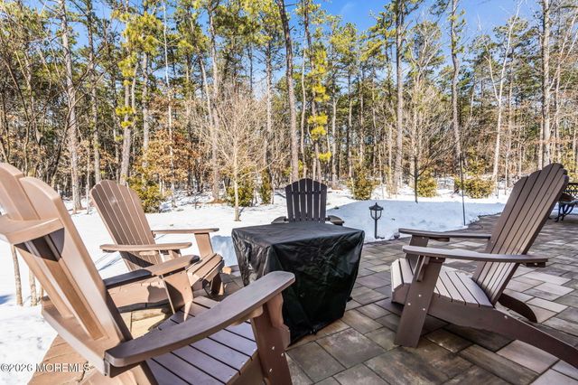 62 Milky Way Drive, Barnegat, NJ 08005