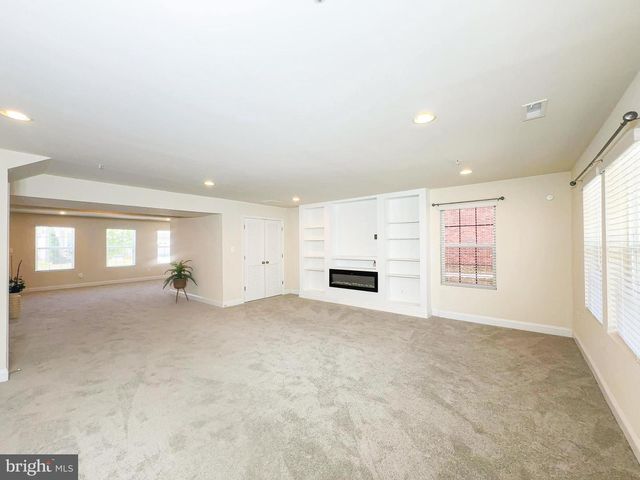 11407 TOLKIEN AVE, White Plains, MD 20695