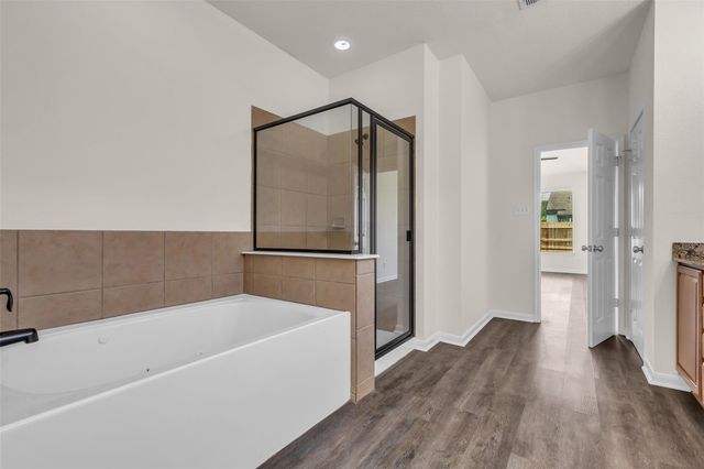 26226 Riley Glen Drive, Richmond, TX 77406