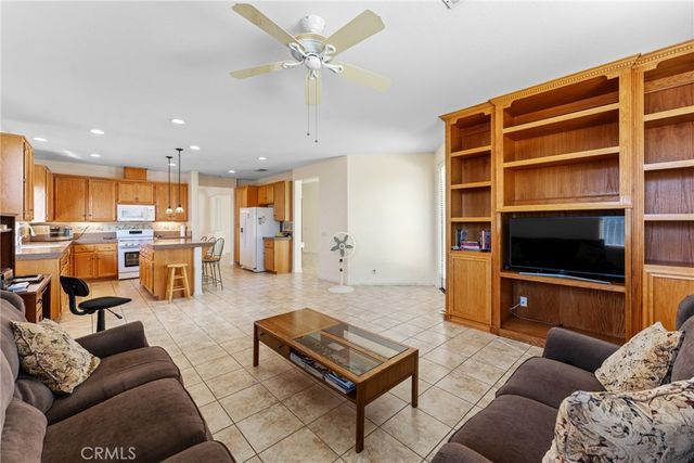 28729 Mission, Menifee, CA 92584