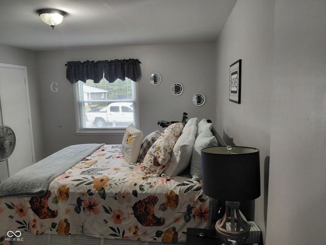 438 S Harrison Street, Spencer, IN 47460