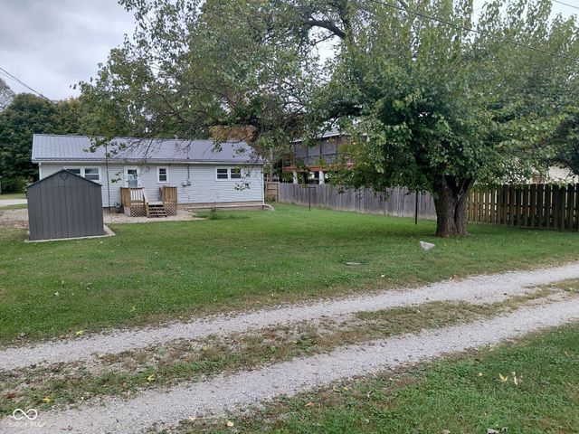 438 S Harrison Street, Spencer, IN 47460