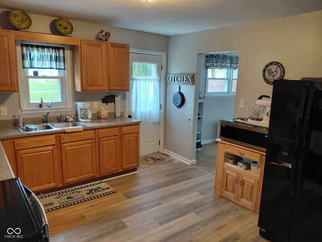 438 S Harrison Street, Spencer, IN 47460