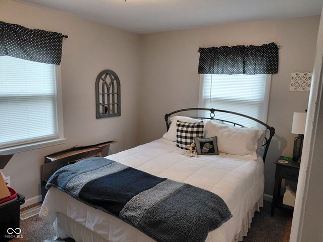 438 S Harrison Street, Spencer, IN 47460