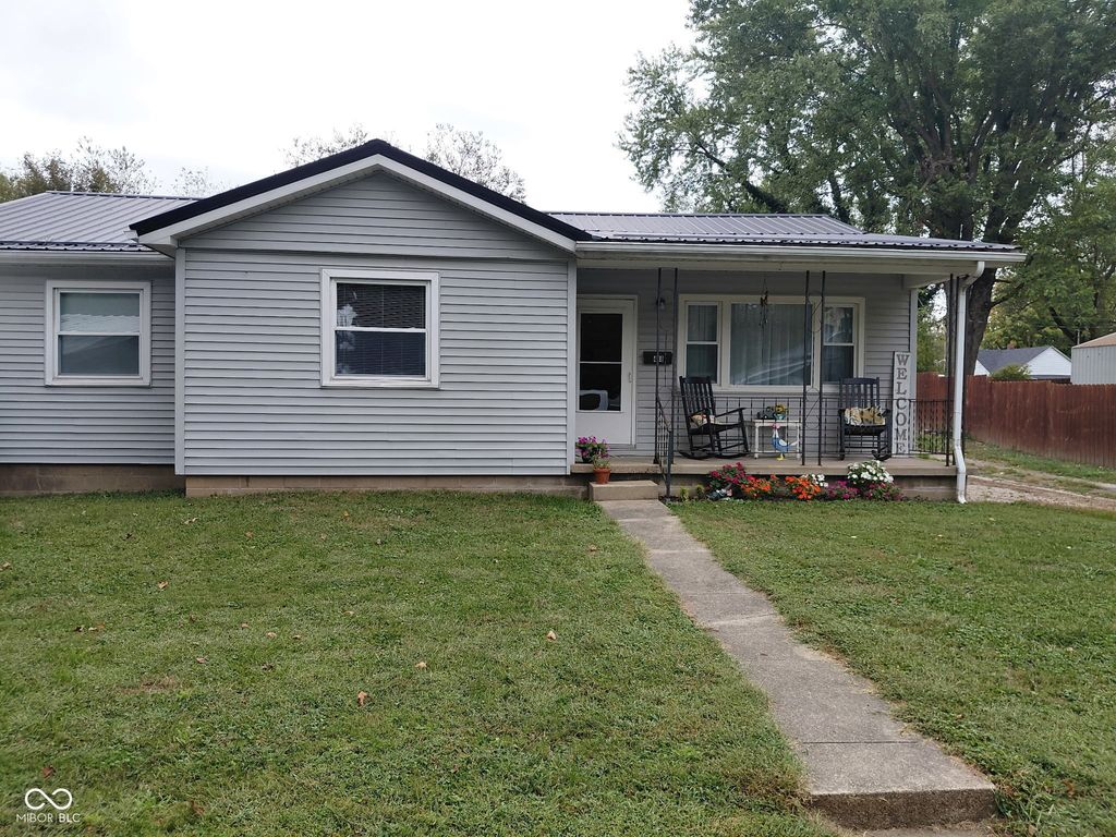 438 S Harrison Street, Spencer, IN 47460
