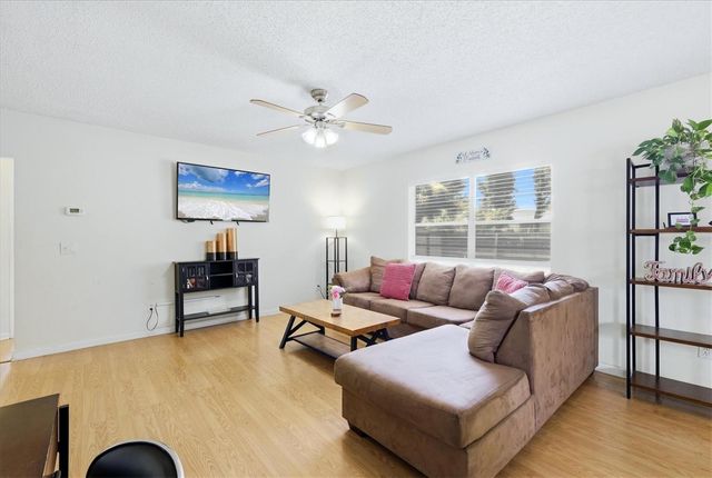 2108 E 56TH AVENUE TERRACE, Bradenton, FL 34203