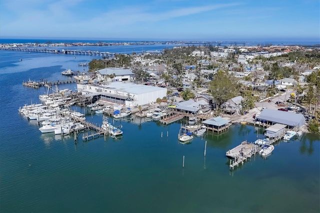2108 E 56TH AVENUE TERRACE, Bradenton, FL 34203