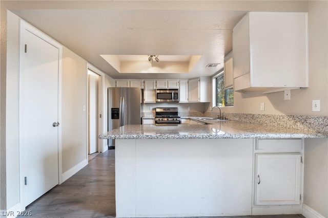 3929 South Torrey Pines Drive, Las Vegas, NV 89103