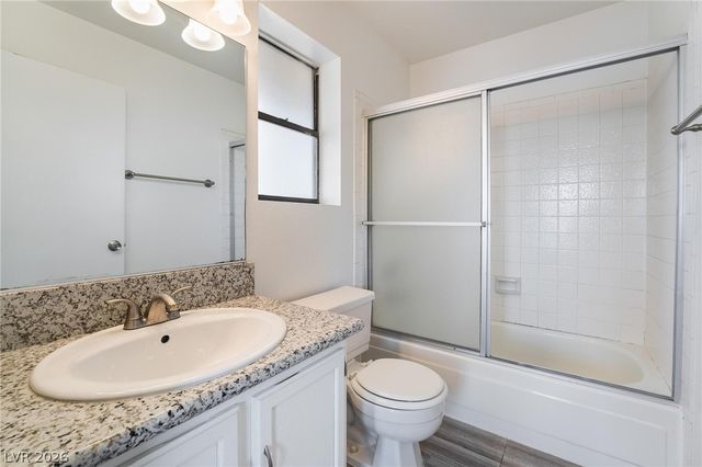 3929 South Torrey Pines Drive, Las Vegas, NV 89103