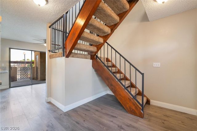 3929 South Torrey Pines Drive, Las Vegas, NV 89103