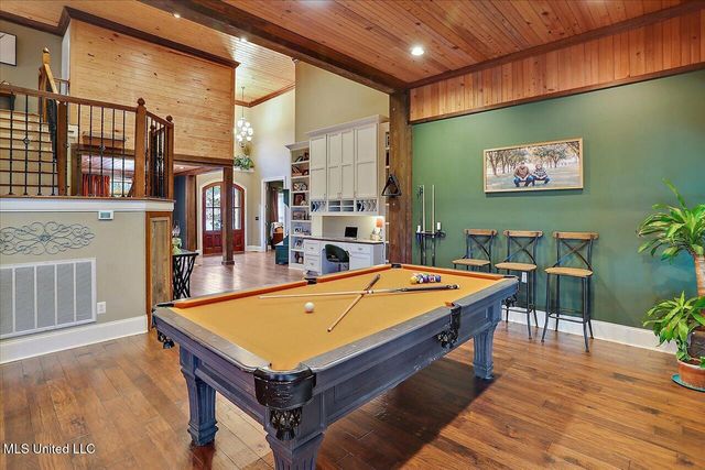 1109 Foxpoint, Brandon, MS 39047