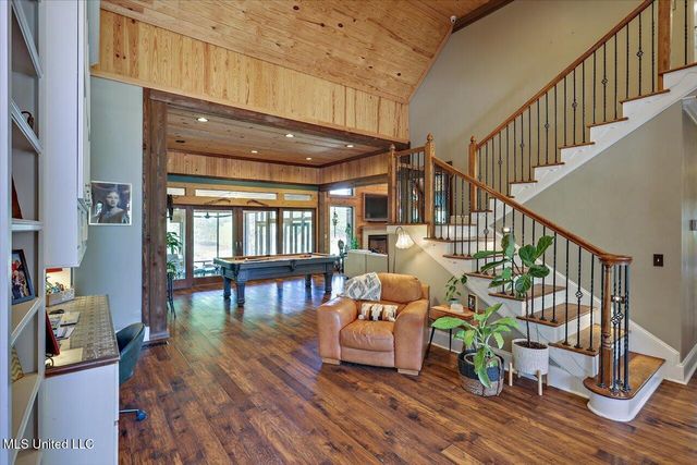 1109 Foxpoint, Brandon, MS 39047