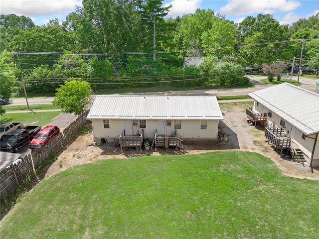 1509 N Panther Avenue, Yellville, AR 72687