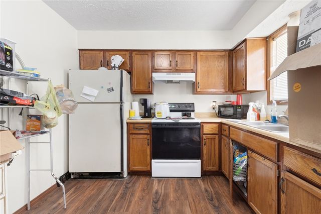 1509 N Panther Avenue, Yellville, AR 72687