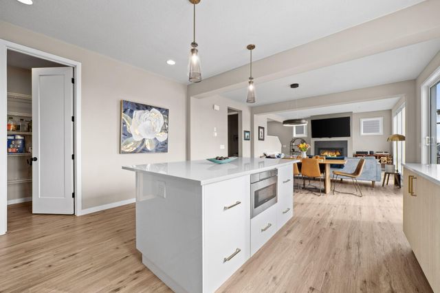 5445 Gestach Lane, Victoria, MN 55318