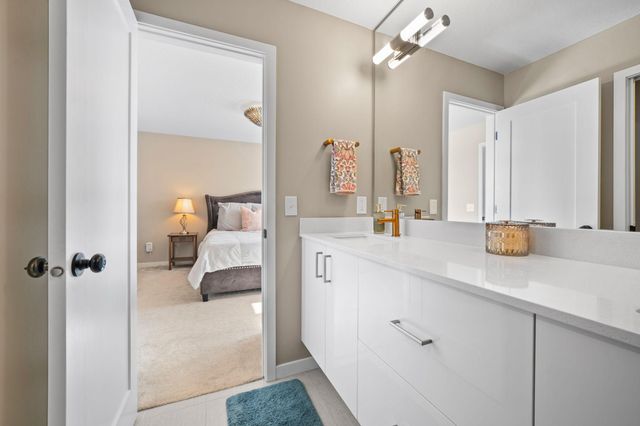 5445 Gestach Lane, Victoria, MN 55318