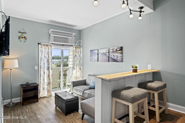 602 W Fort Macon Road 233, Atlantic Beach, NC 28512